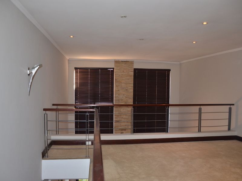 Executive One-Bedroom Studio Townhouse at Villa Abrosia in our Better Bedfordview - Photo 8
