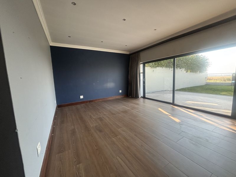 Trending Living meets Contemporary Luxury - Photo 9