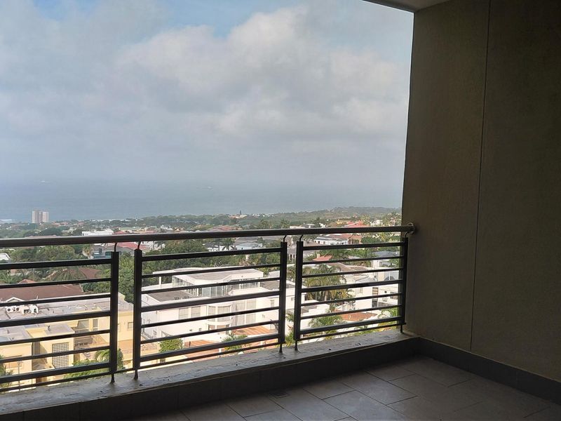 Fully Furnished Apartment with sea-views - Photo 2