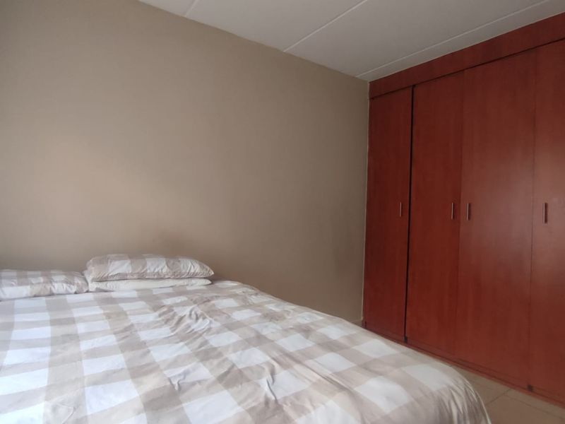 A Versatile 3-Bed, 2-Bath Ground Floor Apartment | Waterval East, Rustenburg - Photo 7