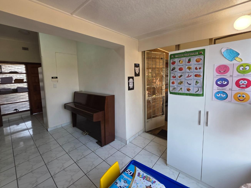 Charming 4 bedroom Family Home in Pardene - Photo 7