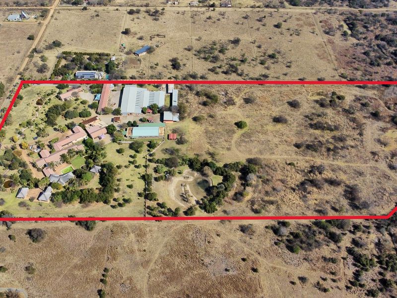 Exceptional 8.5-Hectare Lifestyle & Business Estate - Photo 4