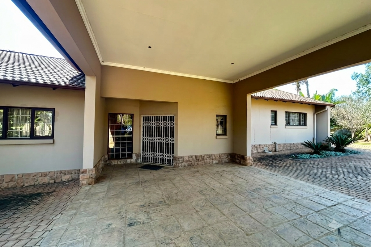 Exceptional 8.5-Hectare Lifestyle & Business Estate - Photo 5