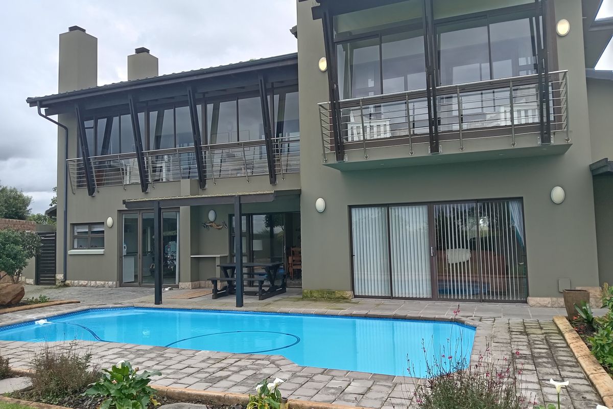 Luxurious Family Home to Rent - Photo 3