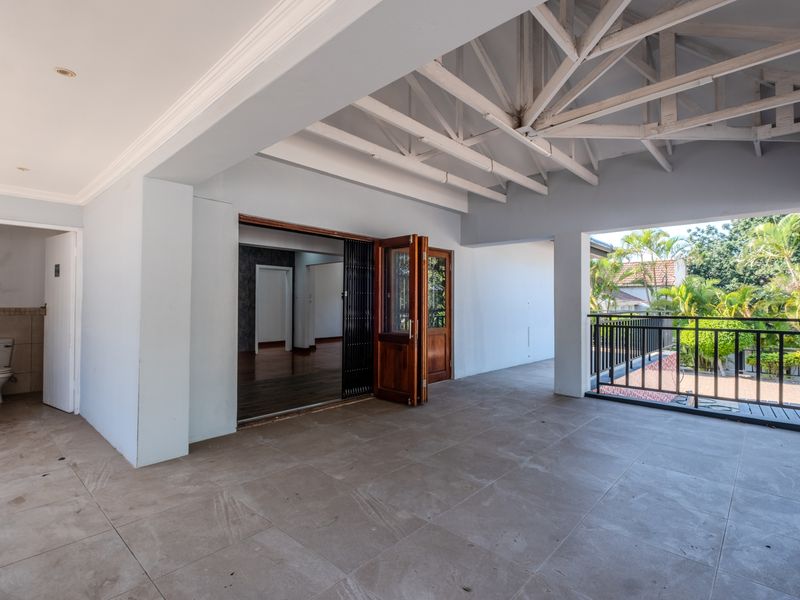 Where Space, Style and Location Come Together - Photo 9