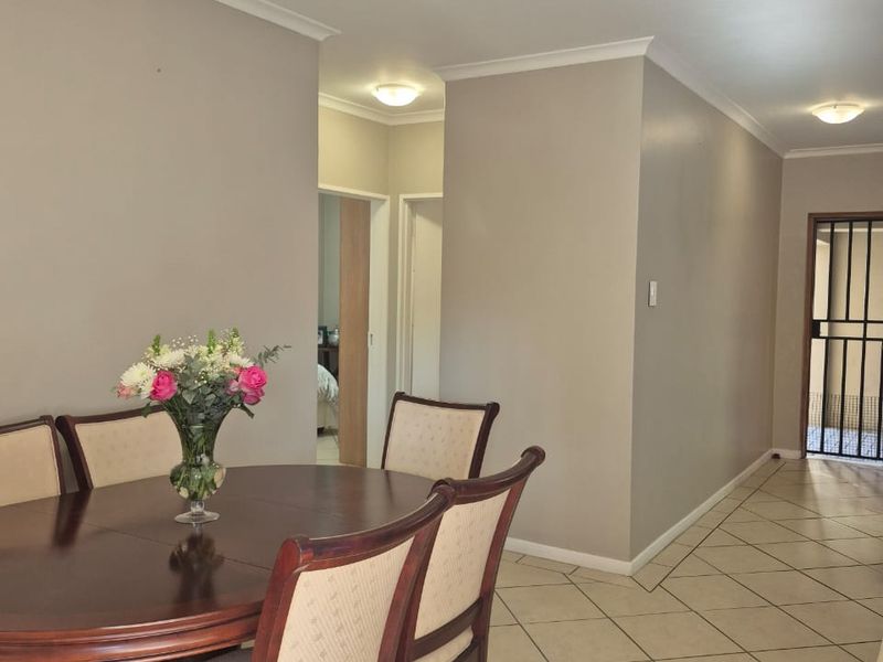 Secure, Stylish & Pet Friendly – A Ground Floor Opportunity Not to Be Missed - Photo 6