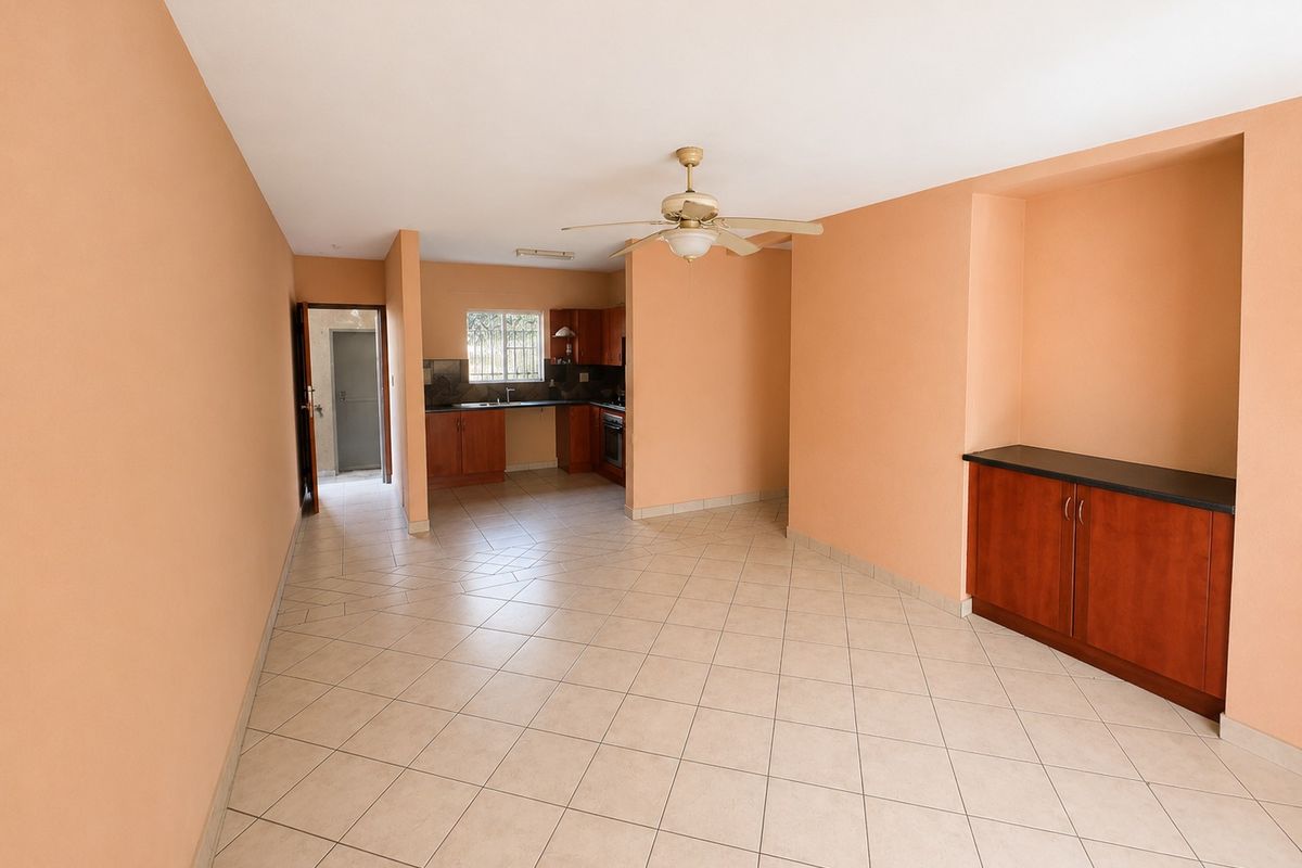 Discover your dream 3-bedroom apartment in Oos Einde, Rustenburg - Photo 4