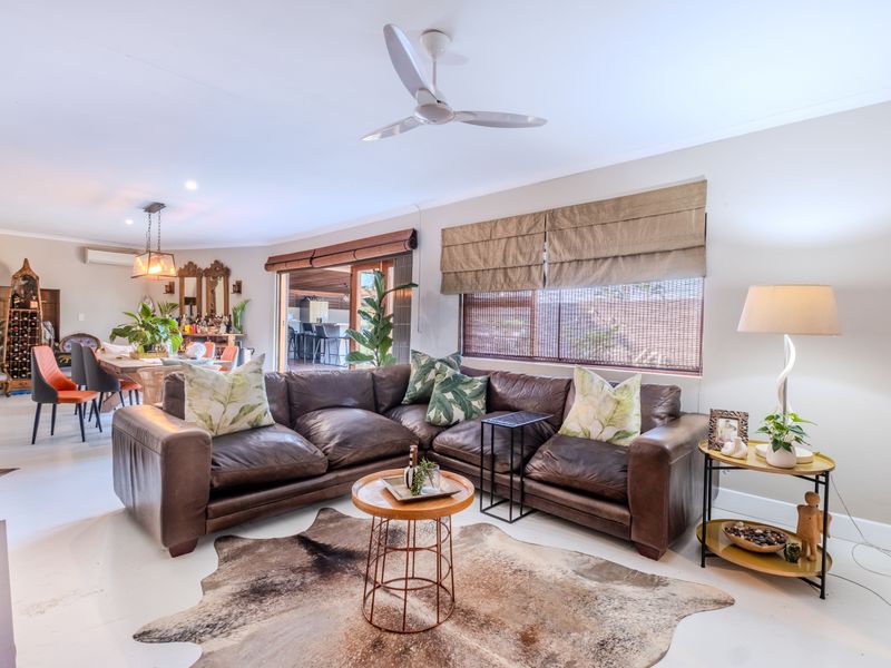 Exceptional entertainer’s dream home in prime Umhlanga - Photo 8