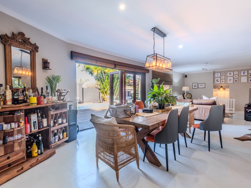 Exceptional entertainer’s dream home in prime Umhlanga - Photo 7