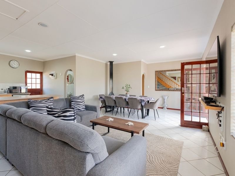 Waterfront Living at Its Best - Photo 5
