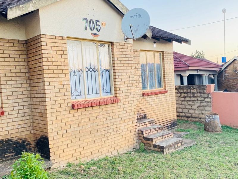 Affordable Family Living – 3-Bedroom House in Waterval A - Photo 3