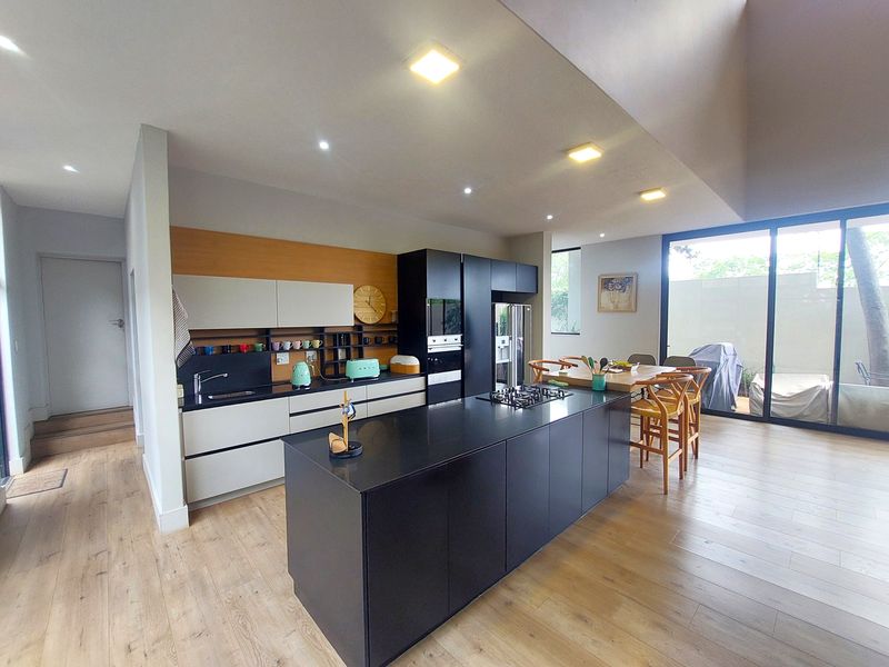 SAFE WATERKLOOF - IMPRESSIVE 4 bedroom home - Photo 5