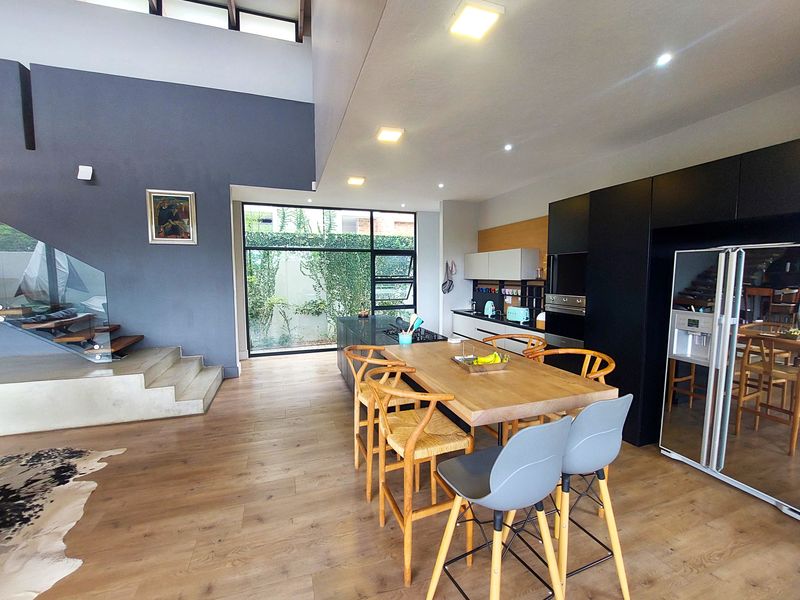 SAFE WATERKLOOF - IMPRESSIVE 4 bedroom home - Photo 6