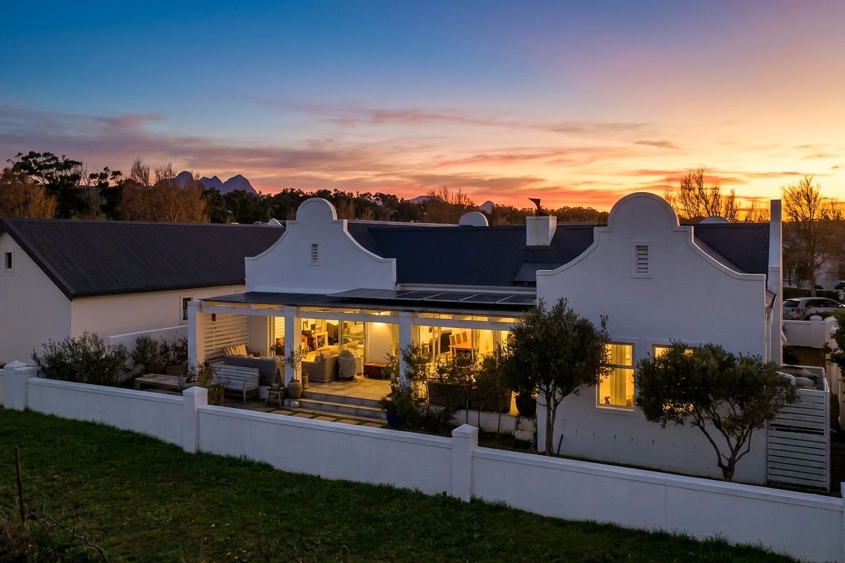 Modern Elegance Meets Winelands Living - Photo 2