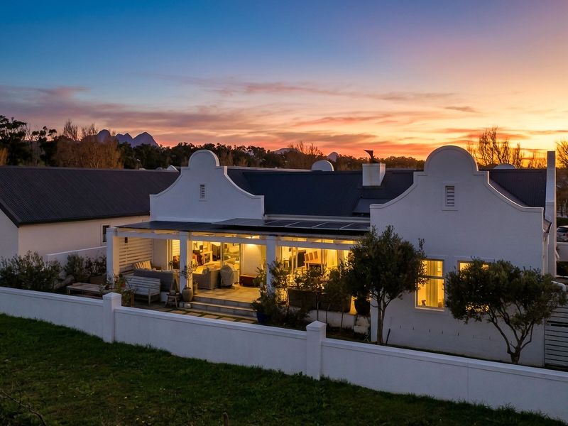 Modern Elegance Meets Winelands Living - Photo 2