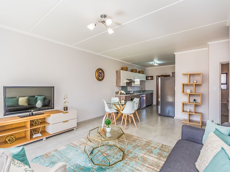 Modern 2 Bedroom Apartment for Sale in Glen Marais |Second Floor, Zero Transfer,  Lock & Go - Photo 9
