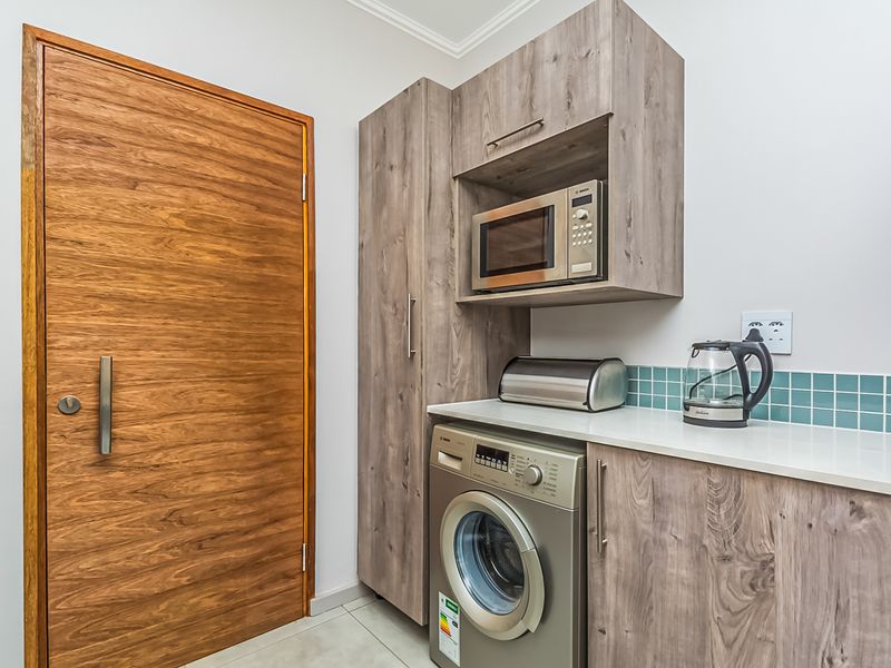 Modern 2 Bedroom Apartment for Sale in Glen Marais |Second Floor, Zero Transfer,  Lock & Go - Photo 5