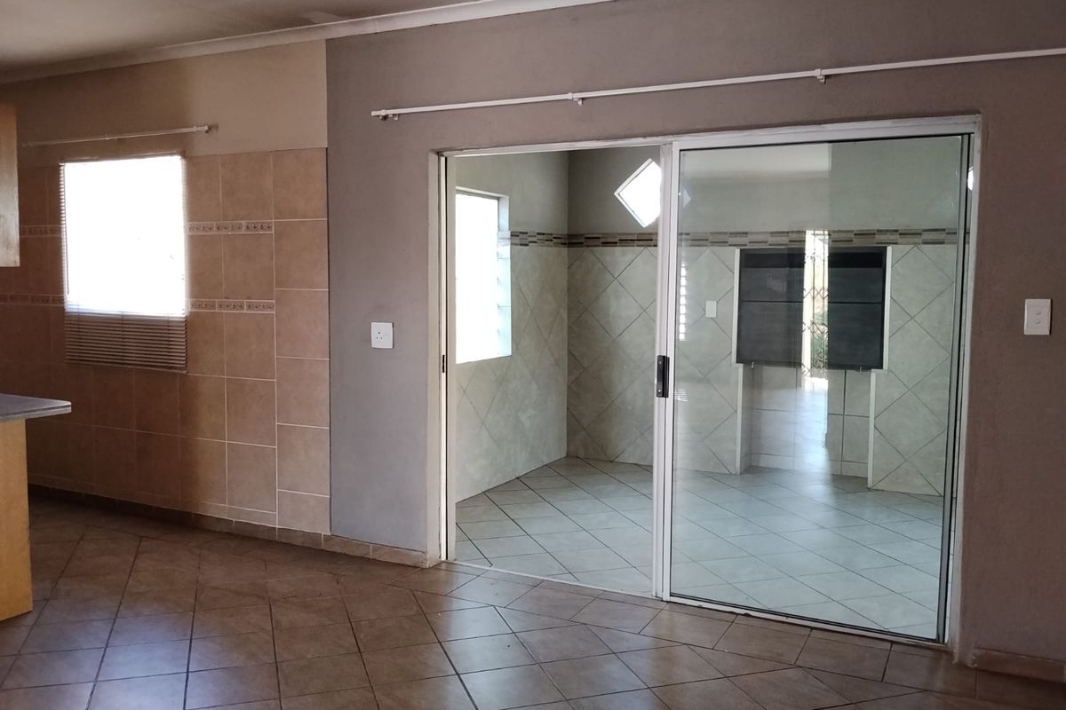 Secure Estate Living at Its Best! - Photo 5