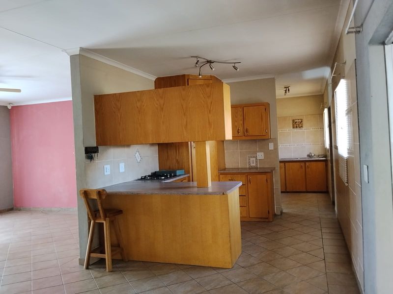 Secure Estate Living at Its Best! - Photo 4