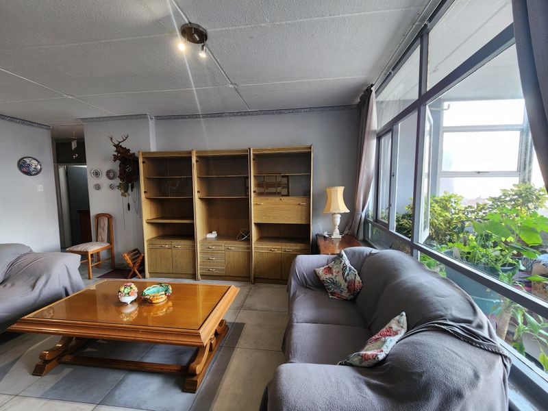 Move In Ready 2 Bedroom Apartment - Photo 4