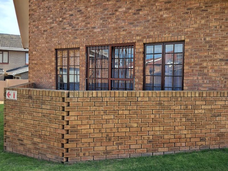 Townhouse For Sale In Hartenbos - Photo 5