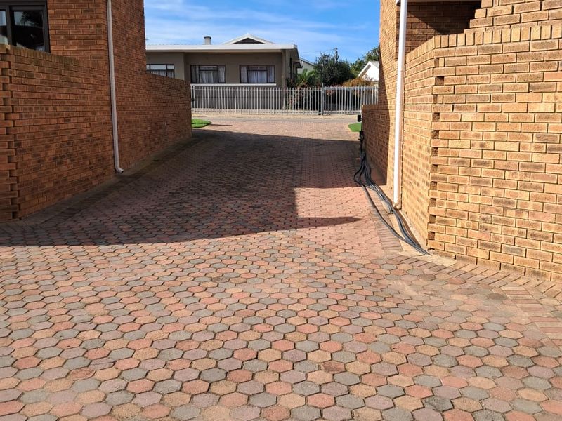 Townhouse For Sale In Hartenbos - Photo 7