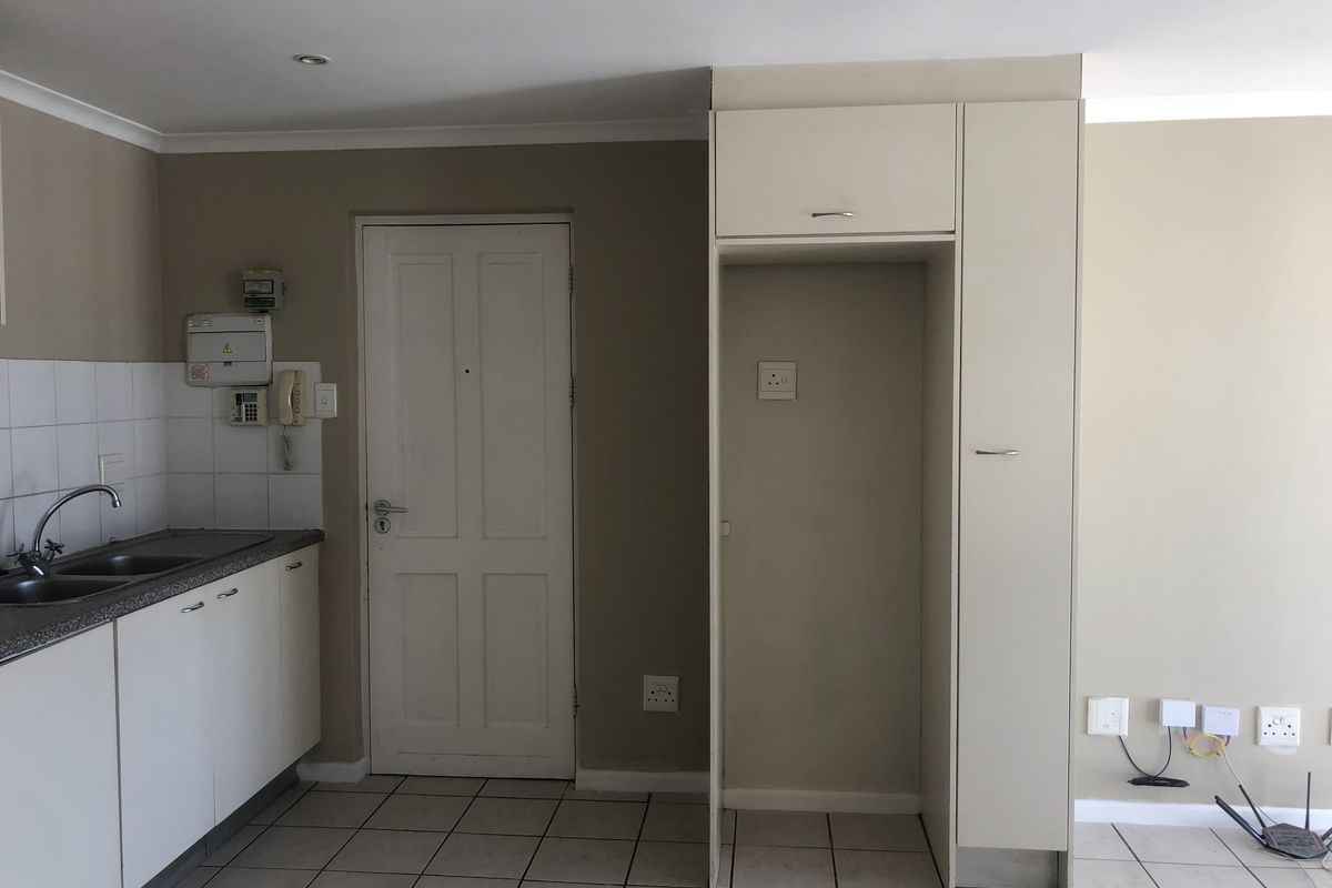 1-Bedroom Apartment Available in De Fonteine - Photo 3
