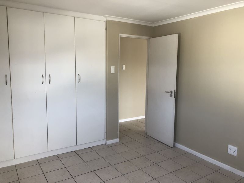 1-Bedroom Apartment Available in De Fonteine - Photo 6