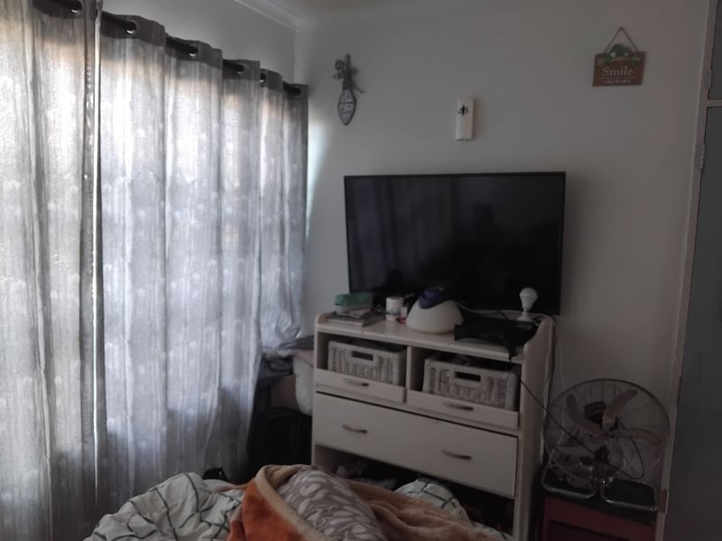 4 Bedroom family home for sale - Photo 10