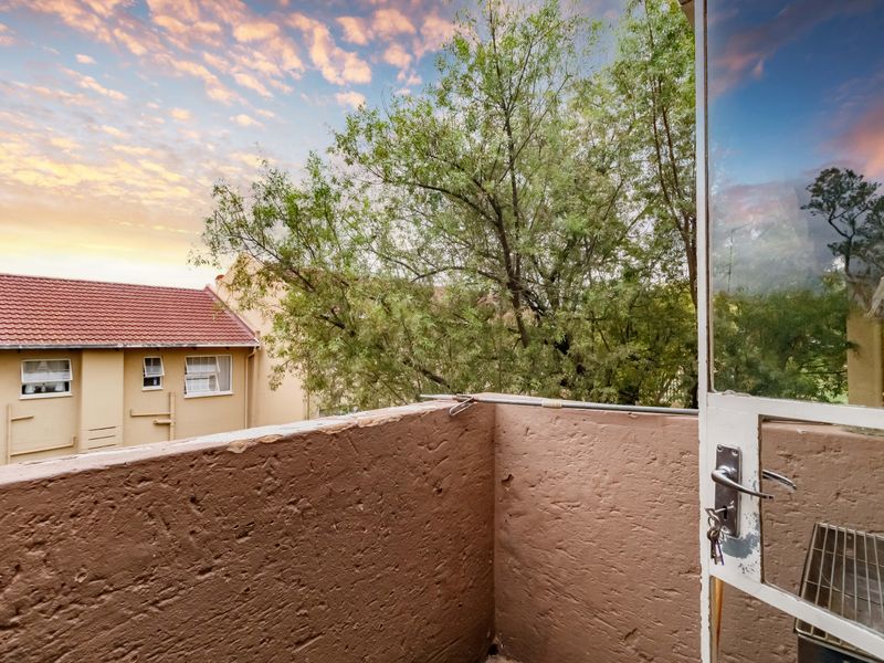 2 Bedroom at Rosewood Complex - Photo 9
