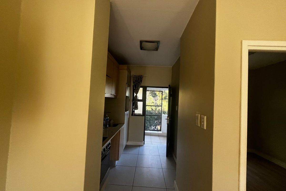 1 Bed  Apartment 3rd Floor  for rent at The Link - Photo 3