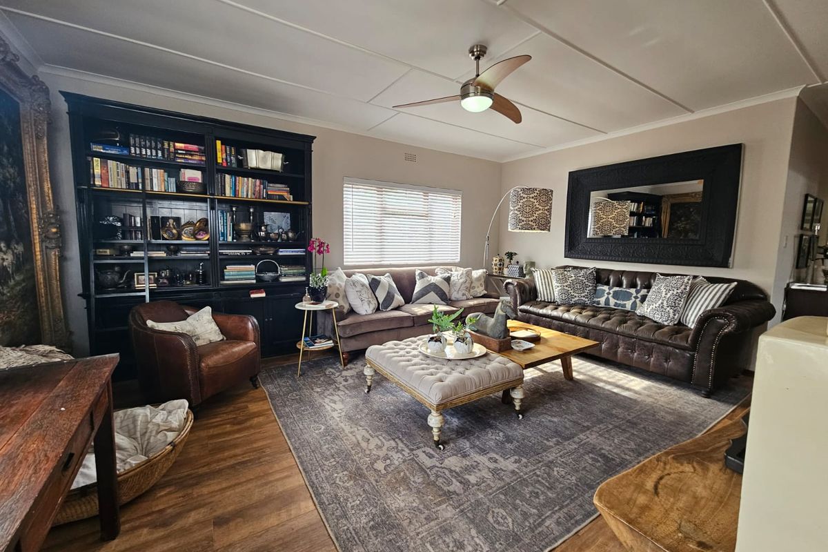 Neat, Move-in Ready Family Home with Charming Appeal - Photo 5