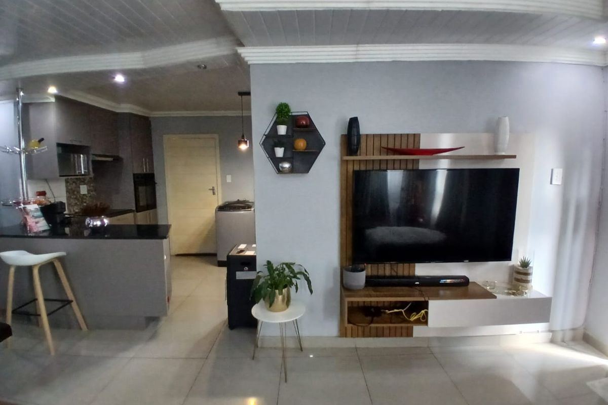 Your dream family home awaits in Glenway Estate - Photo 4
