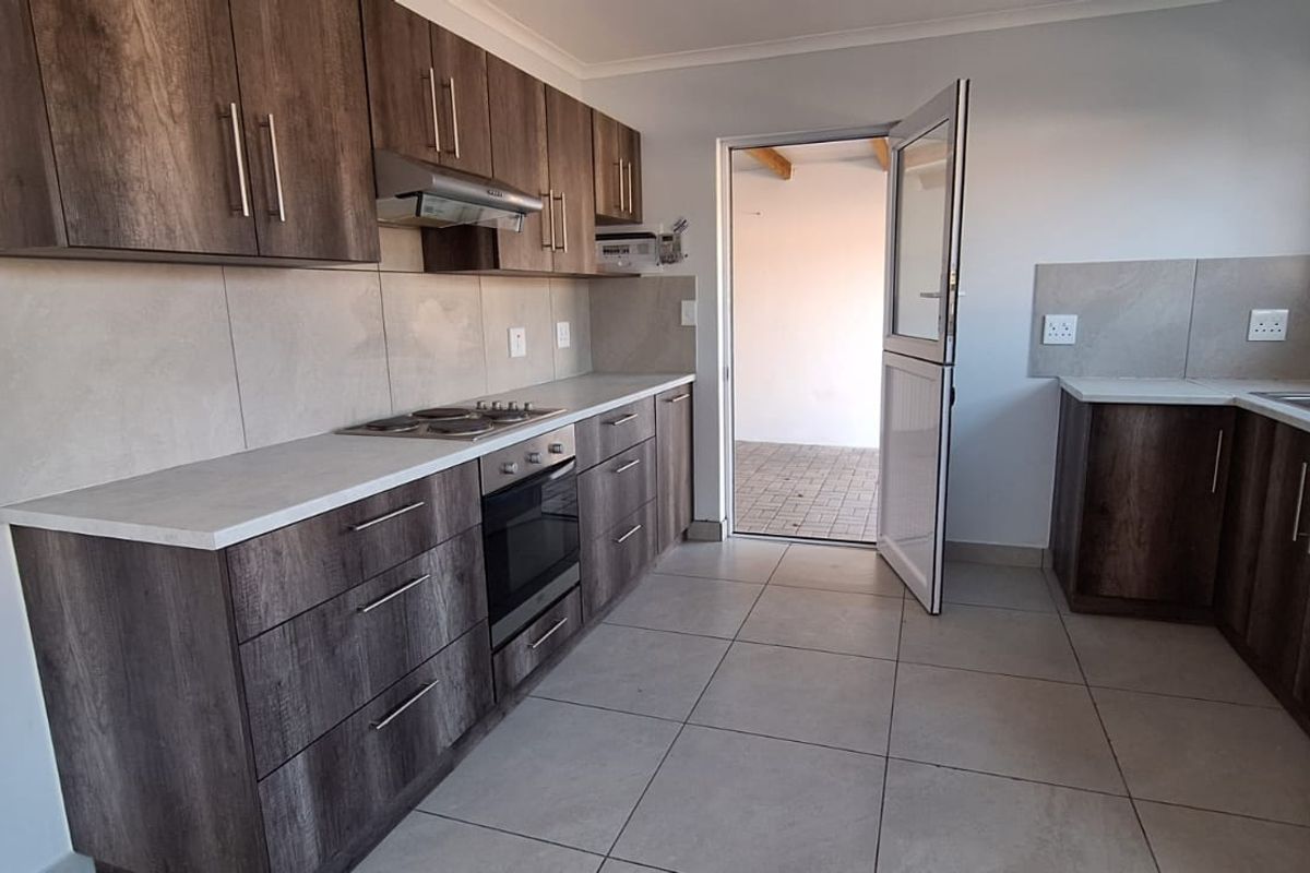 Neat 2-Bedroom Home To Rent – Peaceful Shared Property - Photo 2