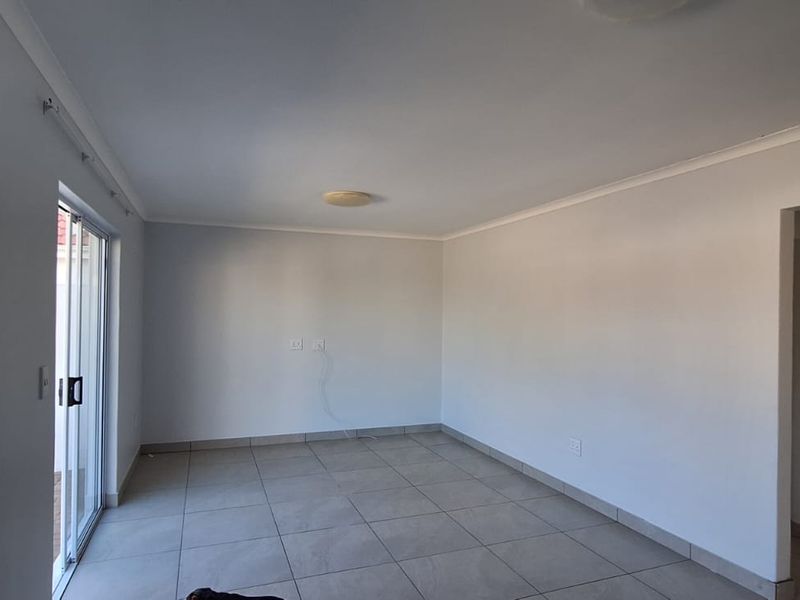 Neat 2-Bedroom Home To Rent – Peaceful Shared Property - Photo 6