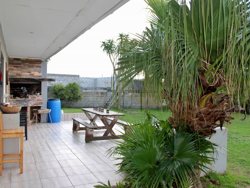 Move-In Ready Family Home in Forest Downs, Port Alfred - Photo 4