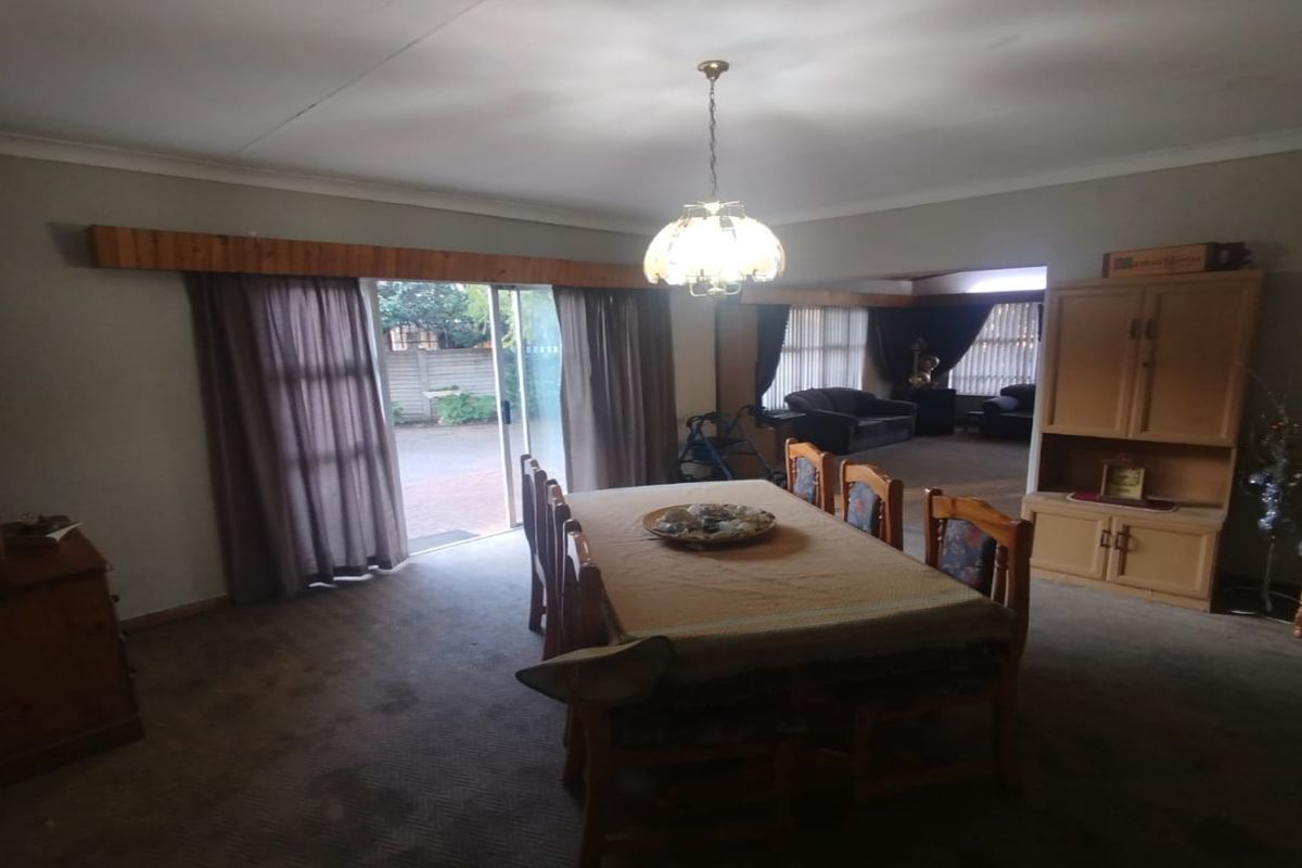 Freehold For Sale In Bloemfontein - Photo 5