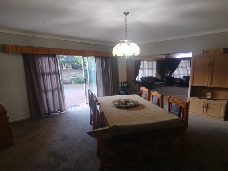 Freehold For Sale In Bloemfontein - Photo 5