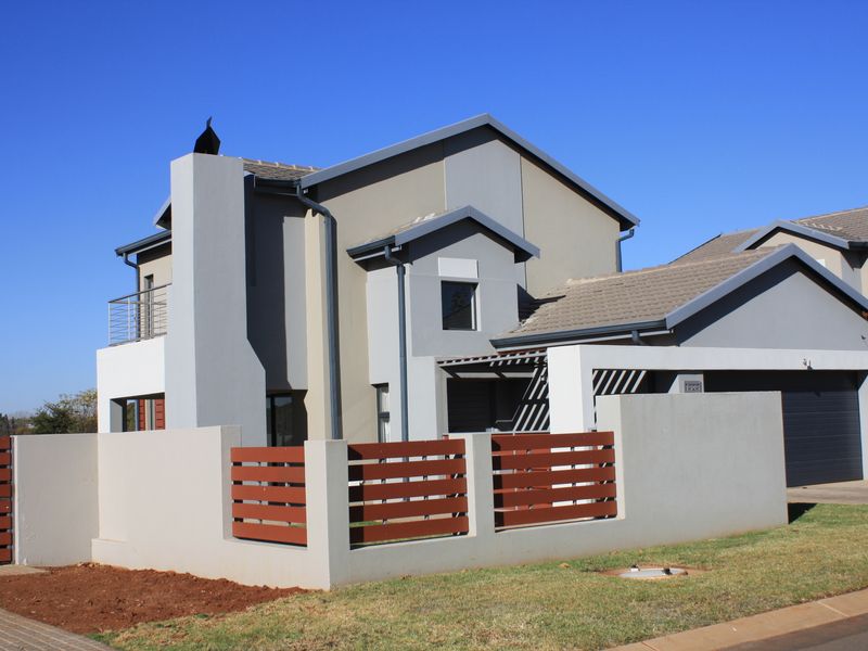 Vacant land for sale in Du Vin Estate, Raslouw, Centurion! - Photo 1
