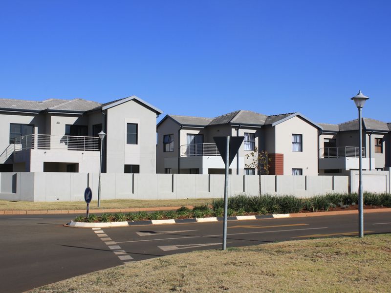 Vacant land for sale in Du Vin Estate, Raslouw, Centurion! - Photo 1