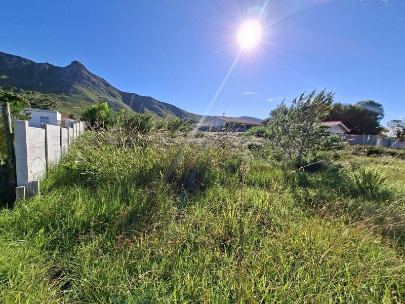 Vacant Plot For Sale with Mountain Views in Kleinmond Central - Photo 5