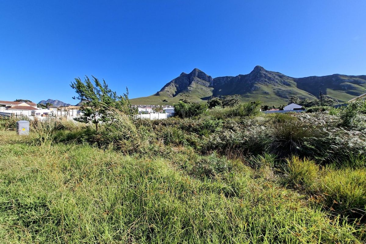 Vacant Plot For Sale with Mountain Views in Kleinmond Central - Photo 3