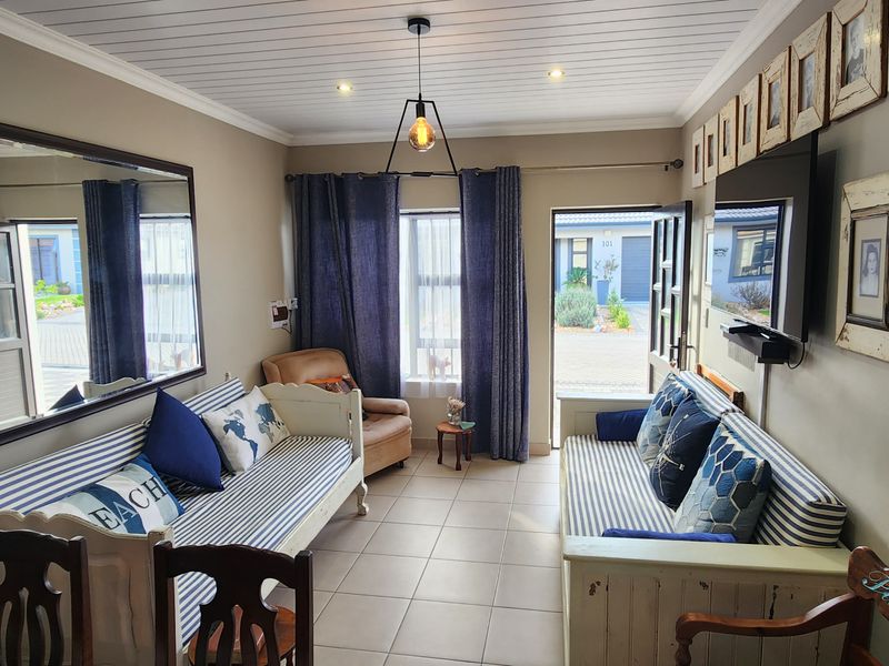 Smart design. Eco-friendly living. The perfect secure lock-up-and-go. - Photo 9