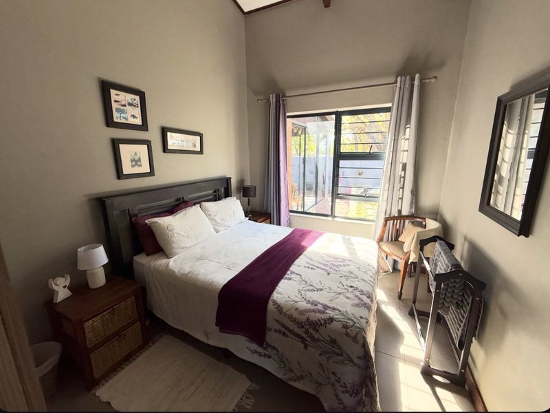 Modern 3 Bedroom Home in Mont Acres Estate - Photo 9