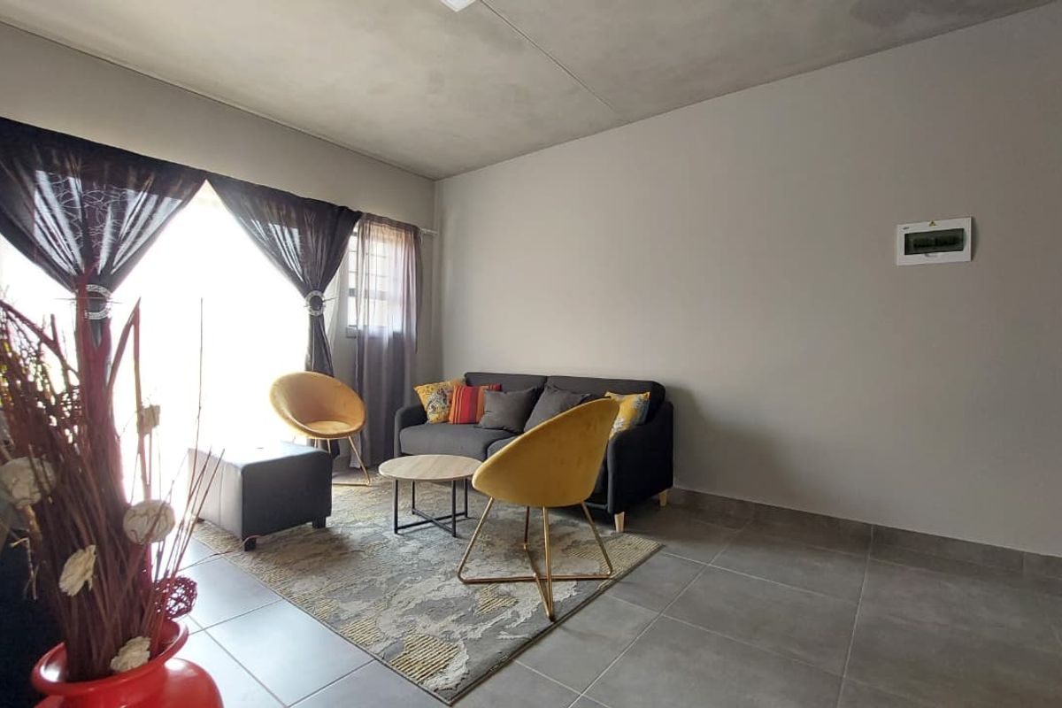 LAST REMAINING 45 SQM GROUND FLOOR UNITS – Brand-New 2-Bedroom Apartments from R830,000 | 12-Month L - Photo 4