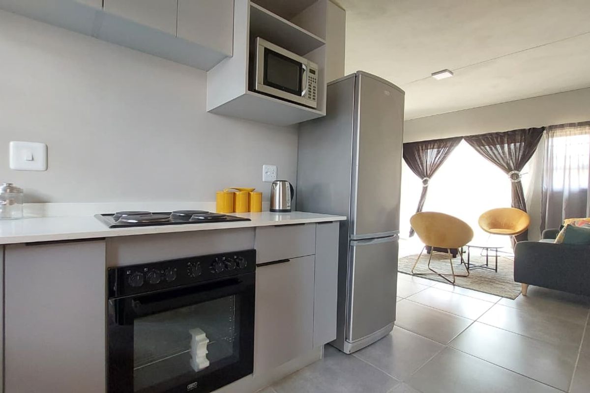 LAST REMAINING 45 SQM GROUND FLOOR UNITS – Brand-New 2-Bedroom Apartments from R830,000 | 12-Month L - Photo 3