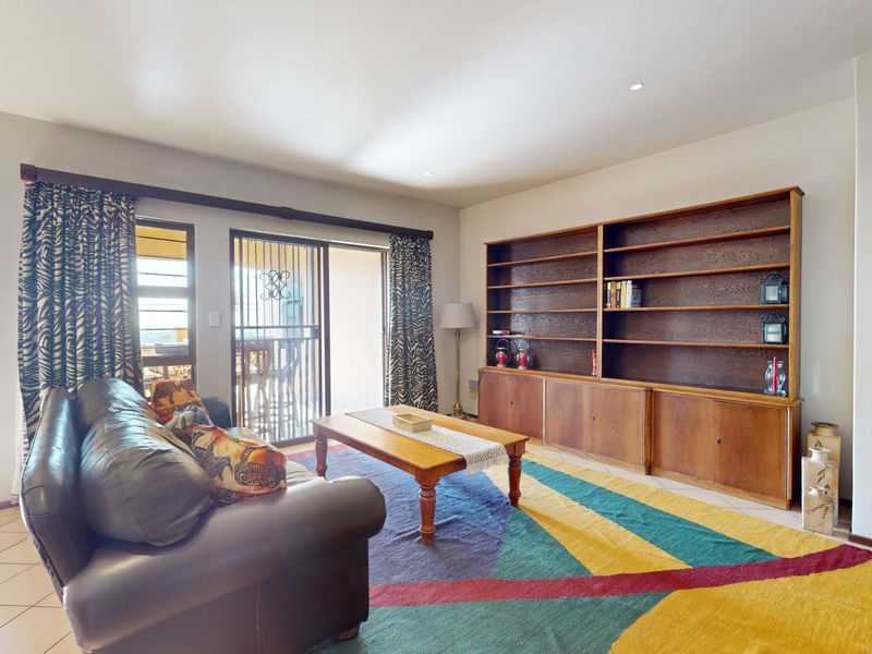4 Bedroom, 2.5 Bathroom Family Home- Sunnyrock - Photo 7