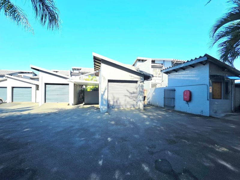 Secure 3-Bedroom Duplex with Private Pool