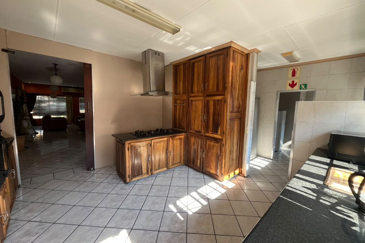 Corporate Staff Accommodation To Let - Photo 4