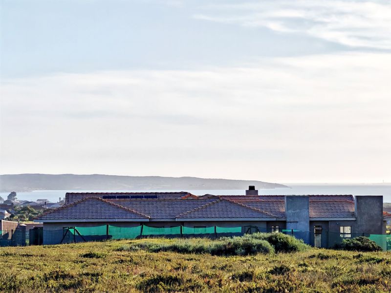 North-Facing Stand, A Blank Canvas for Your Dream Home in Langebaan Country Estate - Photo 1